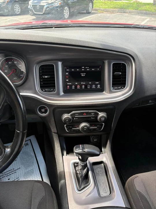 2022 Dodge Charger 7th Gen - Image 9 of 11