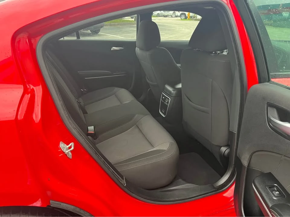 2022 Dodge Charger 7th Gen - Image 11 of 12