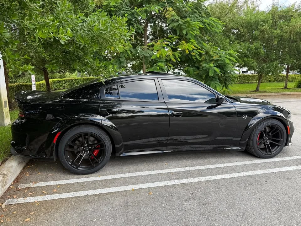 2022 Dodge Charger SRT Hellcat 7th Gen - Image 7 of 15