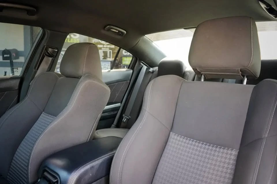 2022 Dodge Charger 7th Gen - Image 5 of 16