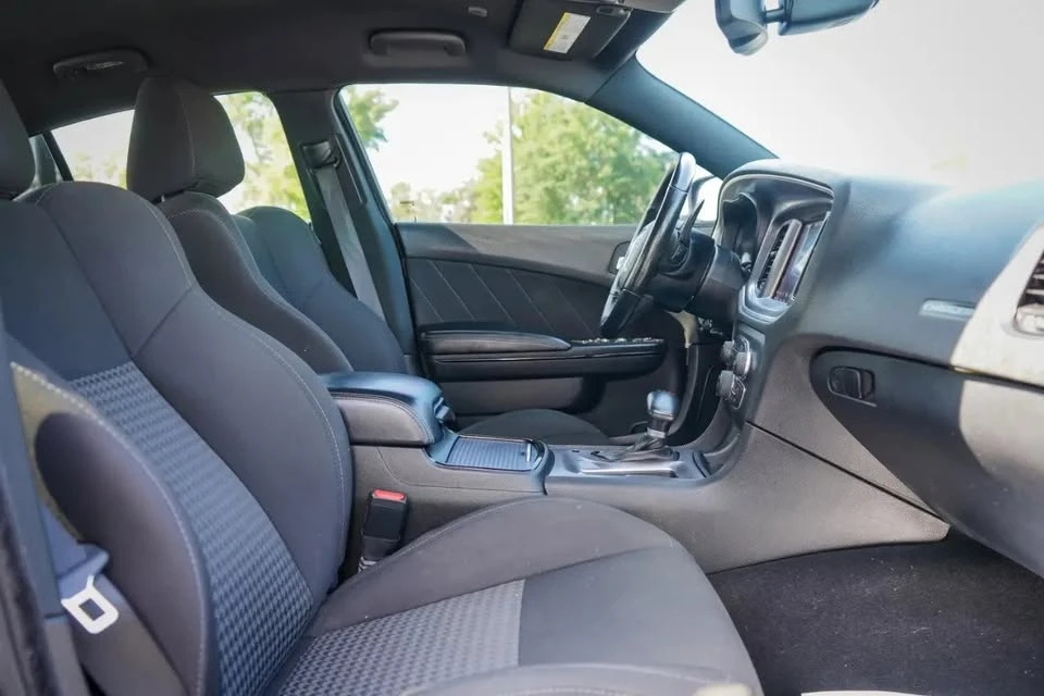 2022 Dodge Charger 7th Gen - Image 11 of 16