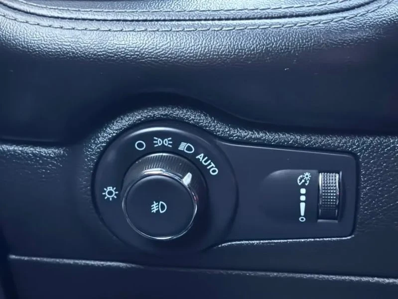 2022 Dodge Durango 3rd Gen - Image 8 of 12