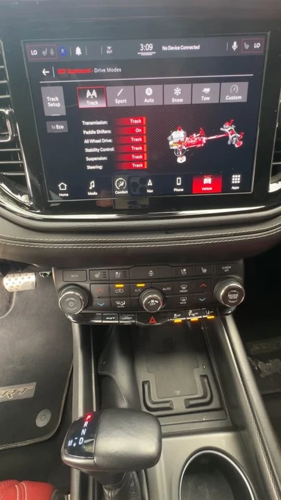 2022 Dodge Durango SRT Hellcat 3rd Gen - Image 8 of 10