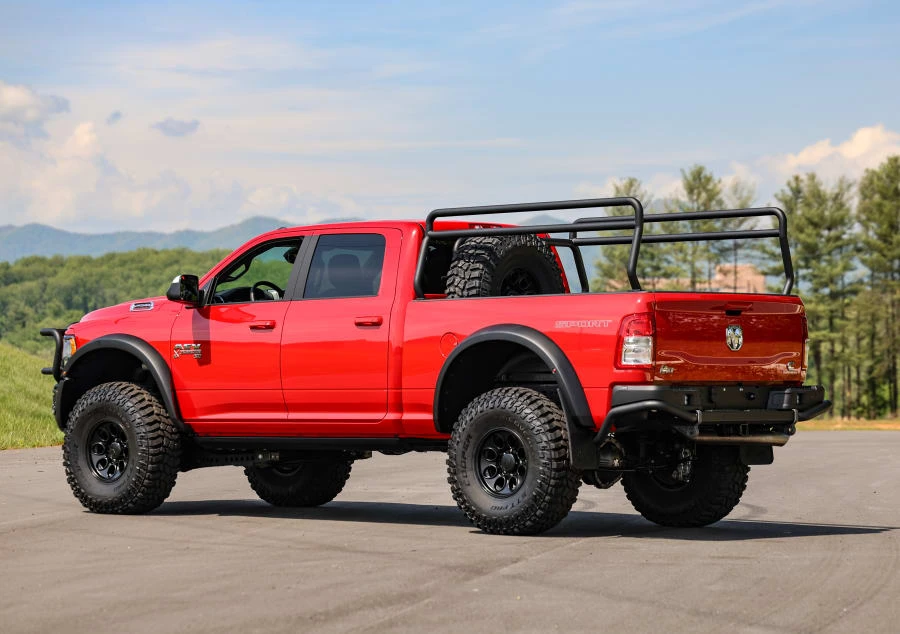2022 Ram 2500 - Image 12 of 31