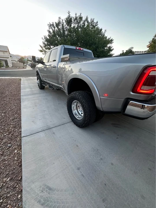 2022 Ram Heavy Duty - Image 4 of 6