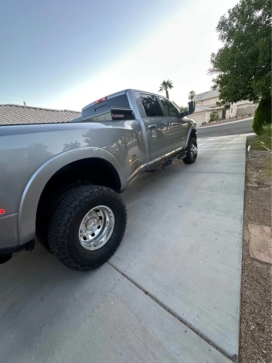 2022 Ram Heavy Duty - Image 5 of 6