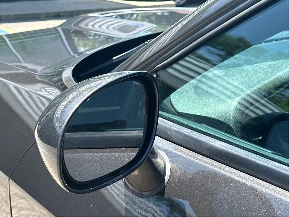 2022 Dodge Challenger 3rd Gen - Image 18 of 19