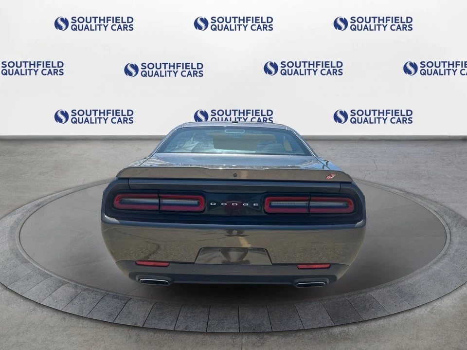 2022 Dodge Challenger 3rd Gen - Image 5 of 19