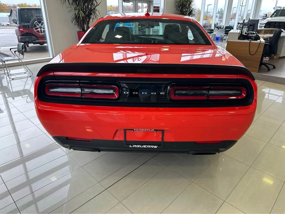 2022 Dodge Challenger SRT Hellcat 3rd Gen - Image 7 of 13