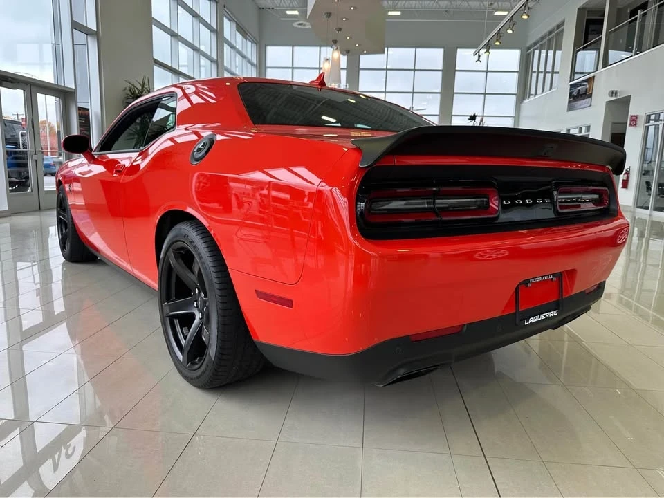 2022 Dodge Challenger SRT Hellcat 3rd Gen - Image 6 of 13