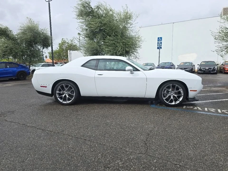 2022 Dodge Challenger 3rd Gen - Image 13 of 18