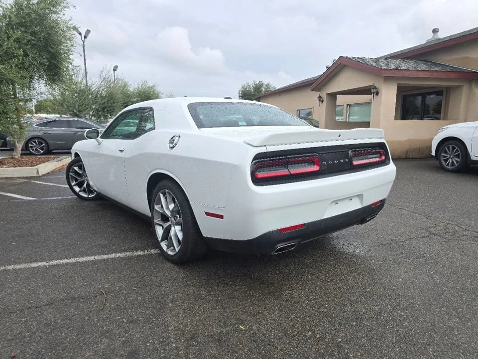 2022 Dodge Challenger 3rd Gen - Image 15 of 18