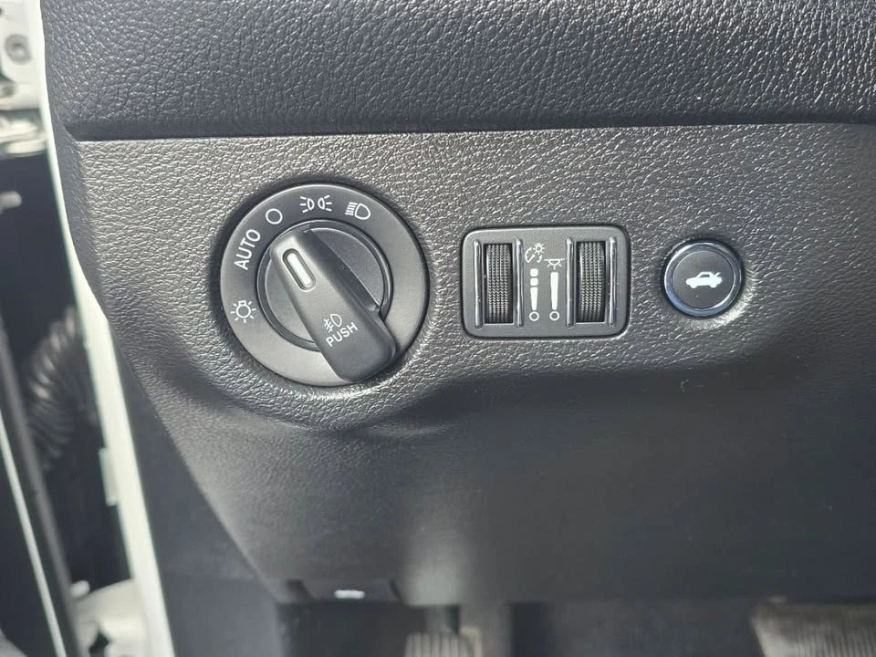 2022 Dodge Challenger 3rd Gen - Image 4 of 18