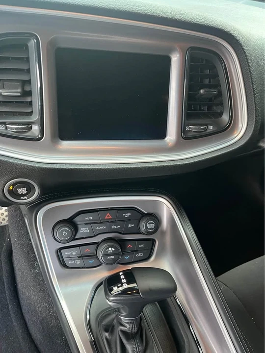 2022 Dodge Challenger 3rd Gen - Image 9 of 10