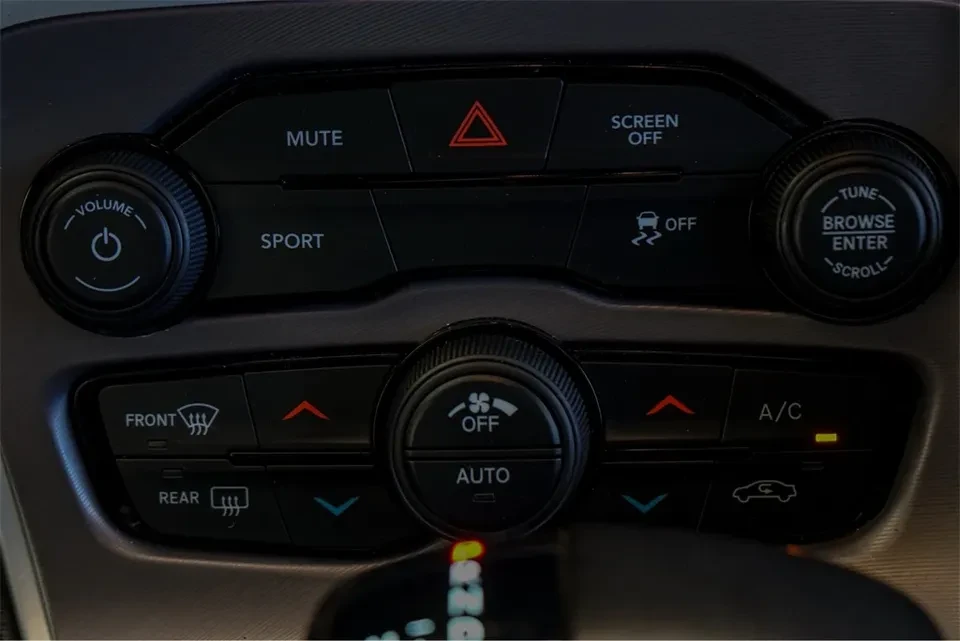 2022 Dodge Challenger 3rd Gen - Image 13 of 16