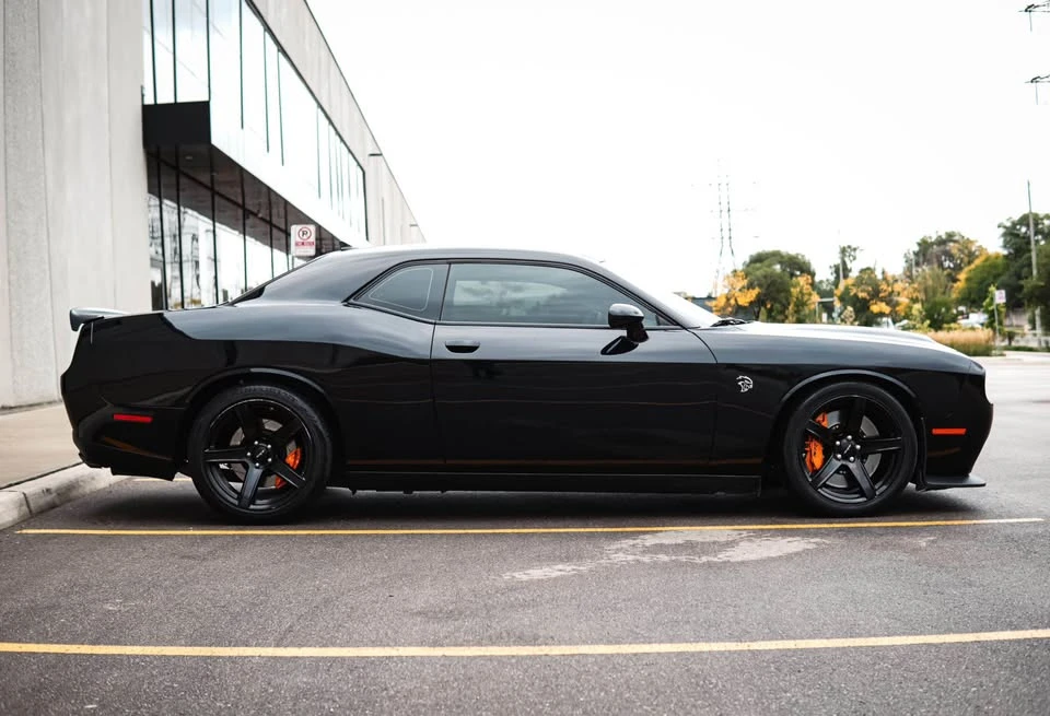 2022 Dodge Challenger 3rd Gen - Image 4 of 17