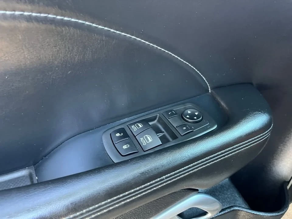 2022 Dodge Challenger 3rd Gen - Image 10 of 18