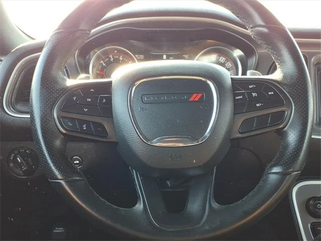 2022 Dodge Challenger 3rd Gen - Image 16 of 19