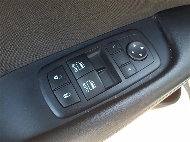 2022 Dodge Challenger 3rd Gen - Image 9 of 19