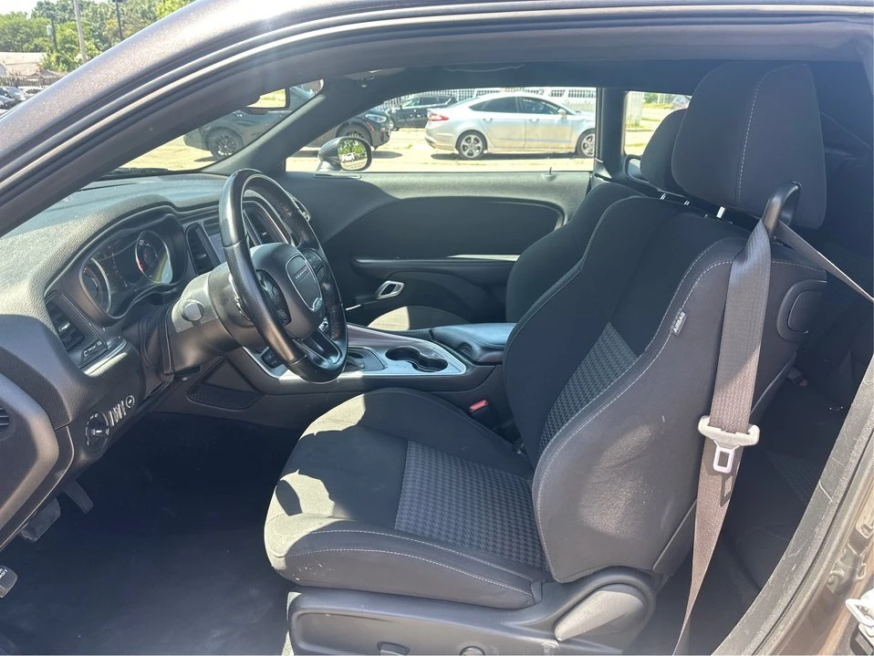 2022 Dodge Challenger 3rd Gen - Image 9 of 20