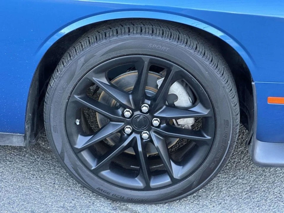 2022 Dodge Challenger 3rd Gen - Image 9 of 10
