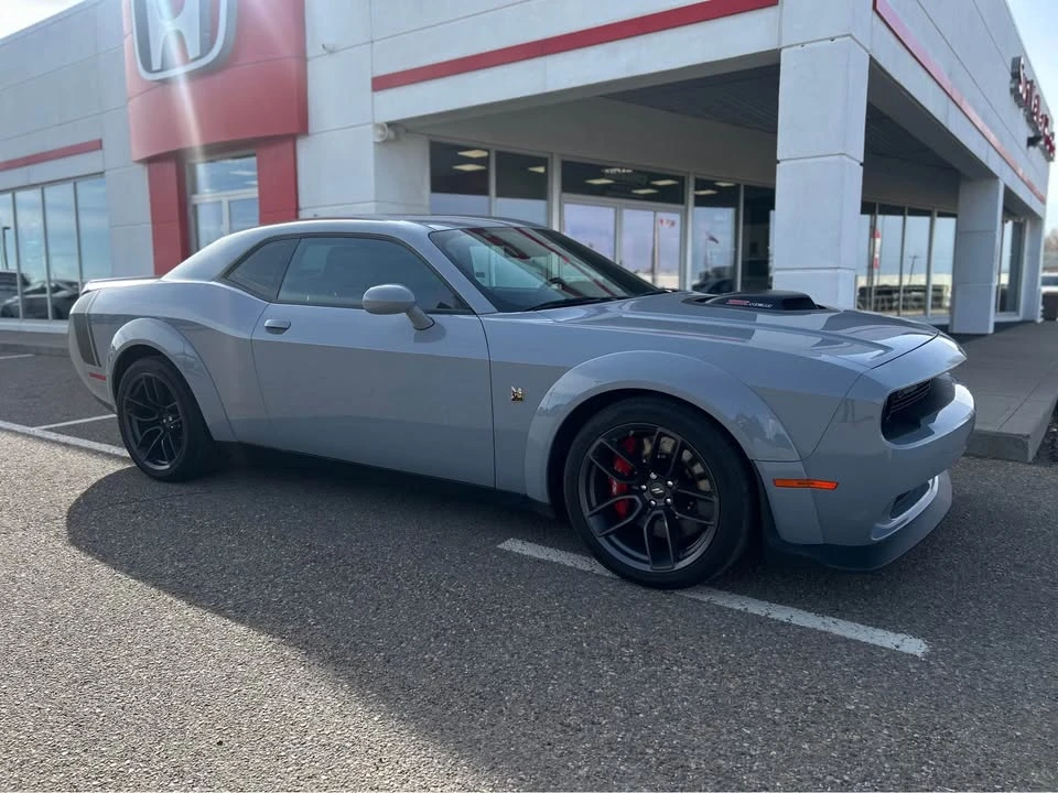 2022 Dodge Challenger SRT8 & 392 3rd Gen - Image 4 of 12