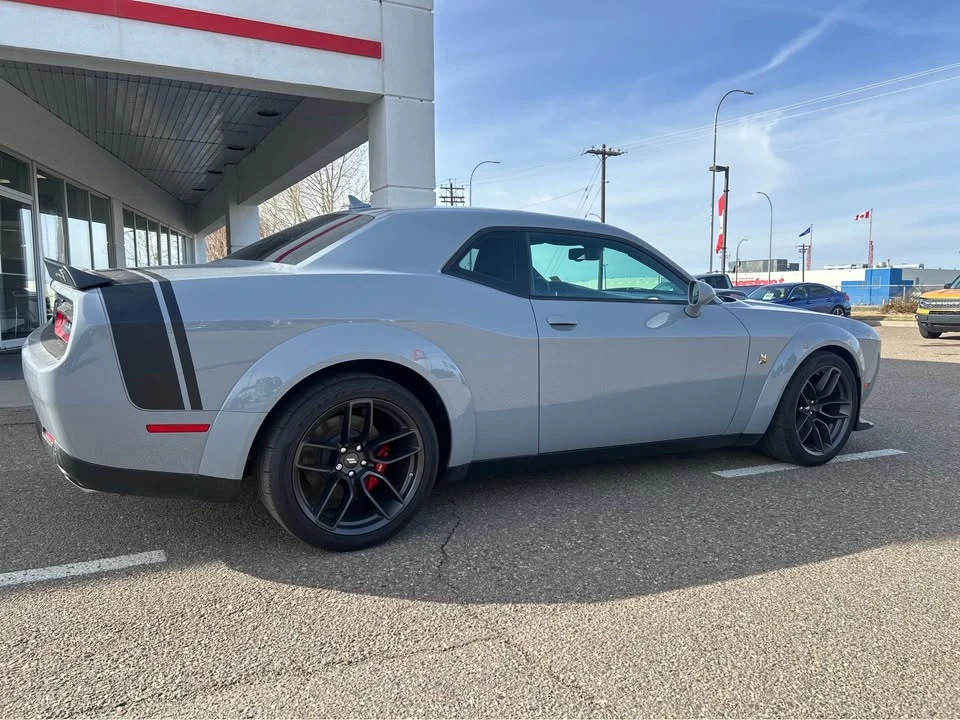 2022 Dodge Challenger SRT8 & 392 3rd Gen - Image 5 of 12