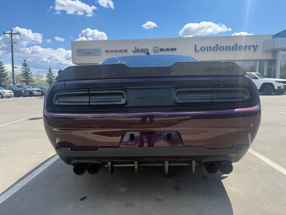 2022 Dodge Challenger 3rd Gen - Image 10 of 13
