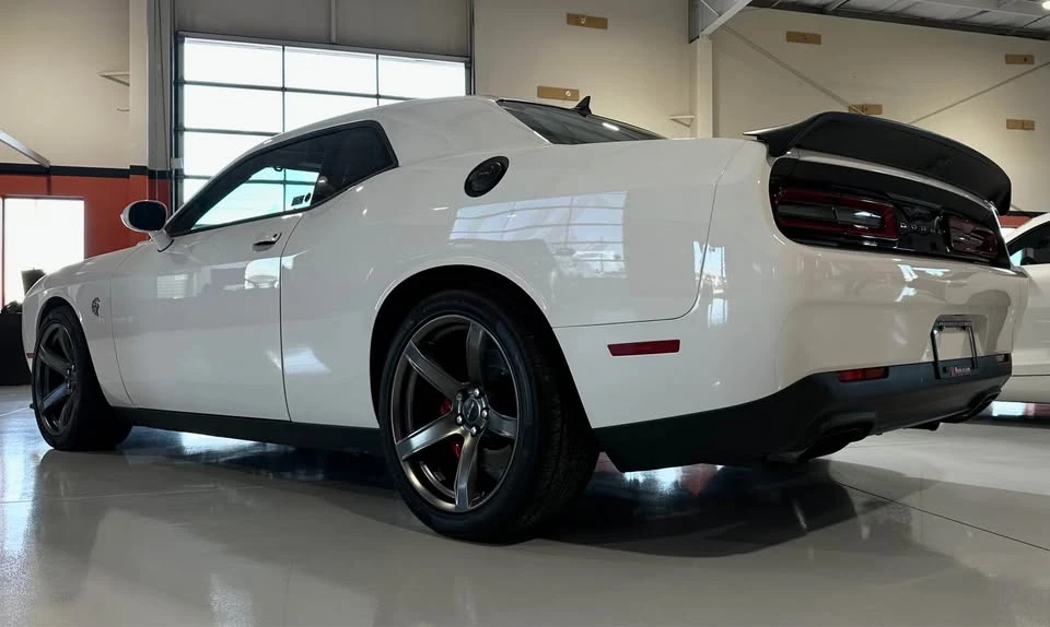 2022 Dodge Challenger 3rd Gen - Image 4 of 10