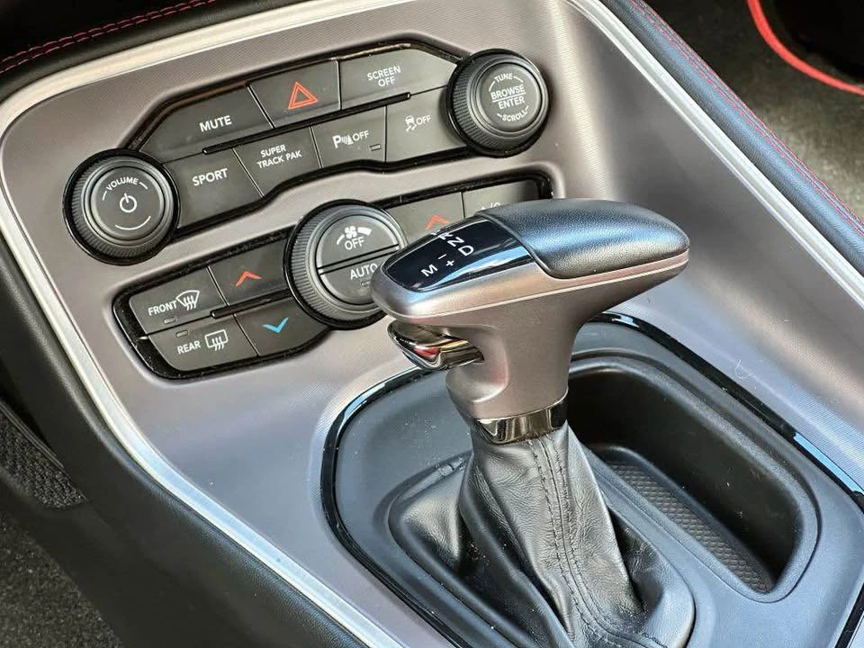 2022 Dodge Challenger 3rd Gen - Image 19 of 20