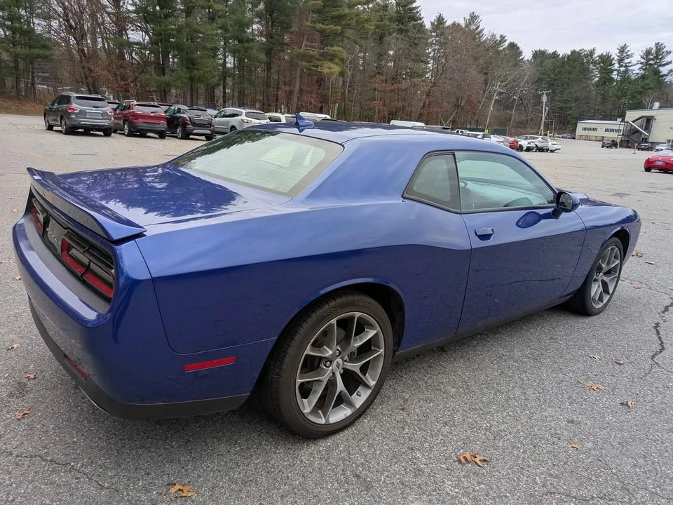 2022 Dodge Challenger 3rd Gen - Image 9 of 10