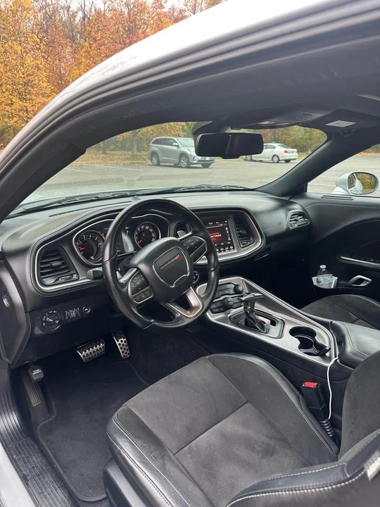 2022 Dodge Challenger 3rd Gen - Image 2 of 5