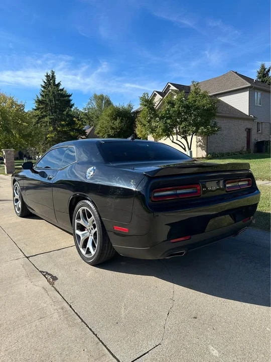 2022 Dodge Challenger 3rd Gen - Image 4 of 12