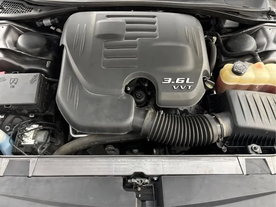 2022 Dodge Challenger 3rd Gen - Image 13 of 15