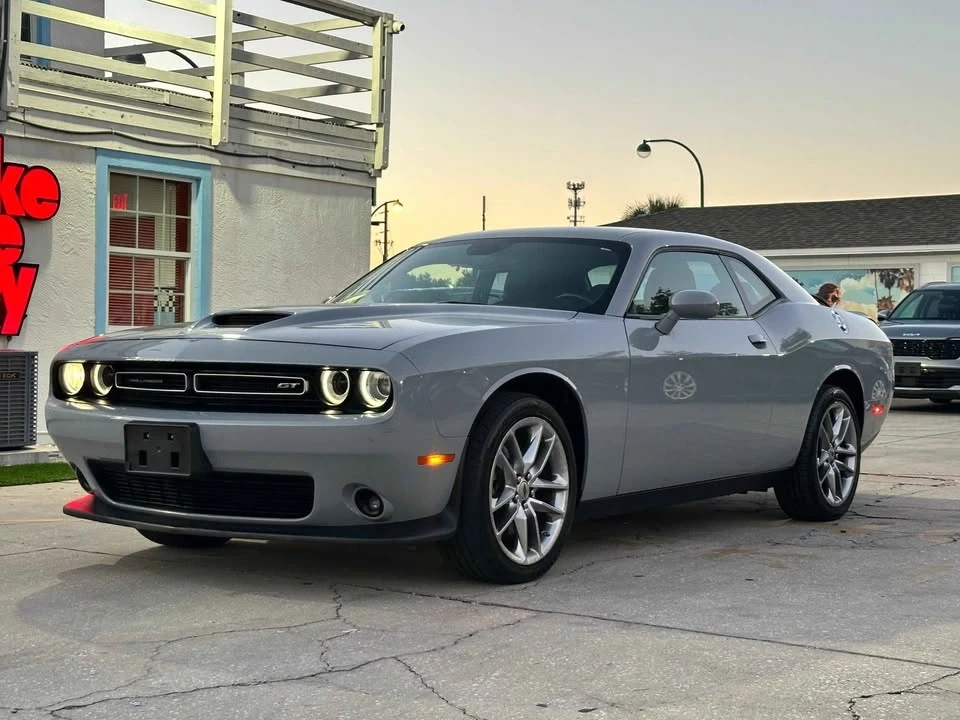 2022 Dodge Challenger 3rd Gen - Image 4 of 11