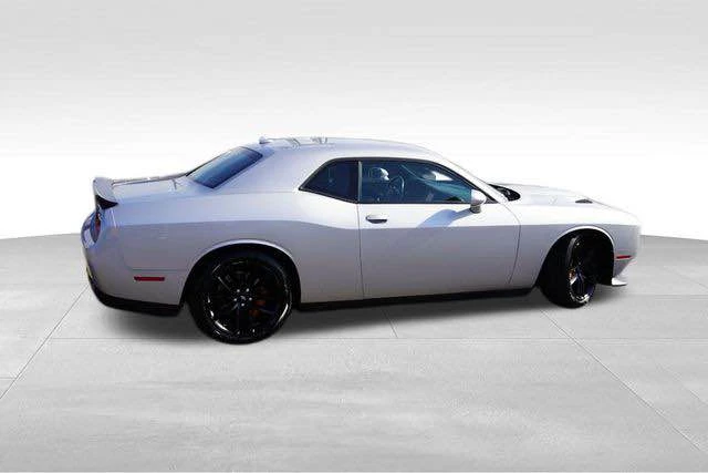 2022 Dodge Challenger 3rd Gen - Image 4 of 9