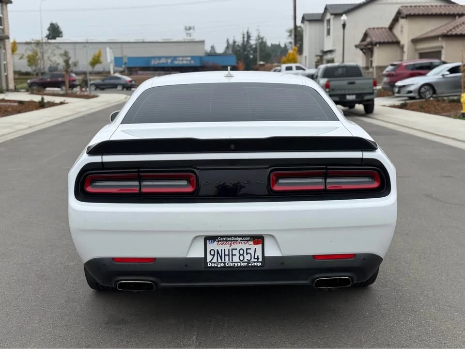 2022 Dodge Challenger 3rd Gen - Image 5 of 17