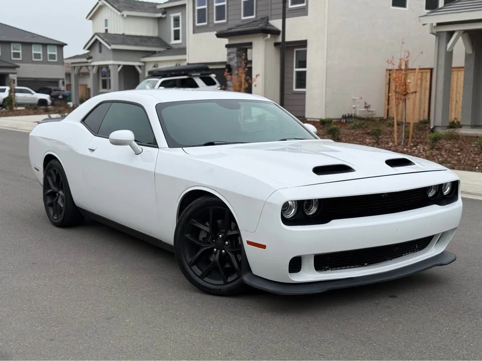 2022 Dodge Challenger 3rd Gen - Image 2 of 17