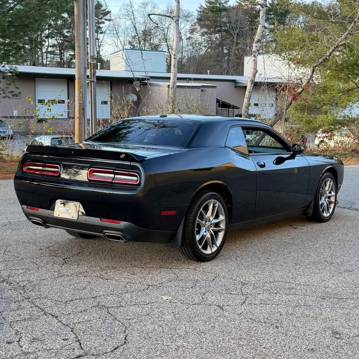 2022 Dodge Challenger 3rd Gen - Image 5 of 19
