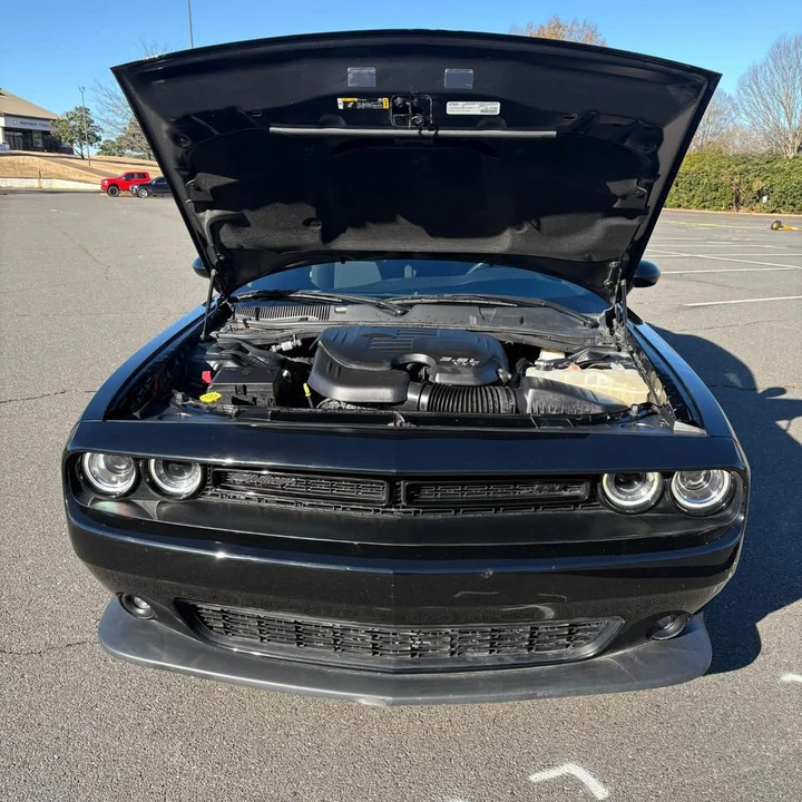 2022 Dodge Challenger 3rd Gen - Image 15 of 18