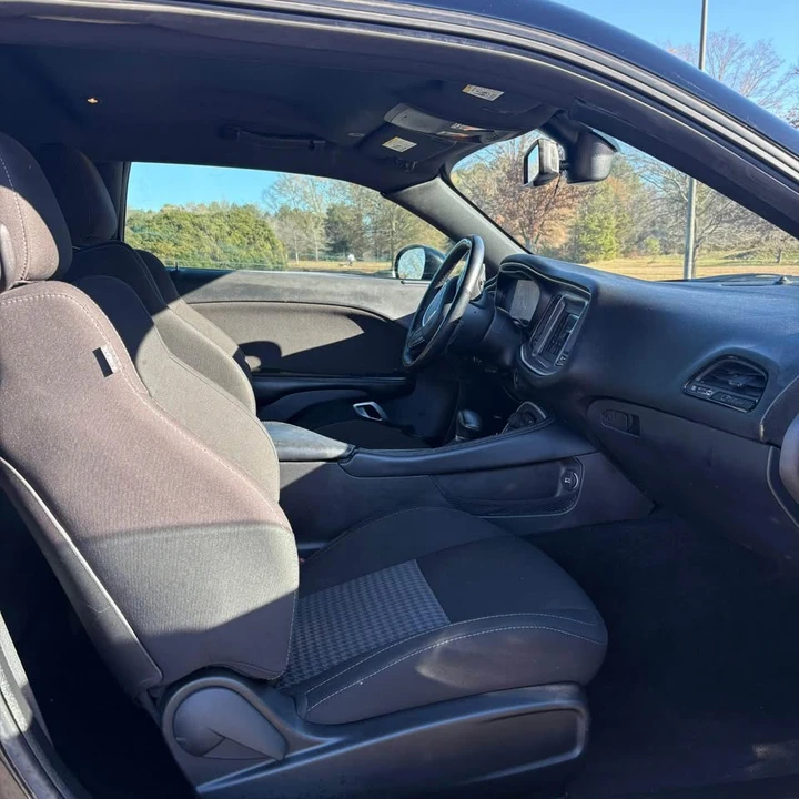 2022 Dodge Challenger 3rd Gen - Image 6 of 18