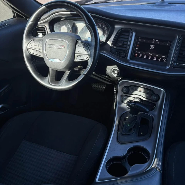 2022 Dodge Challenger 3rd Gen - Image 5 of 18