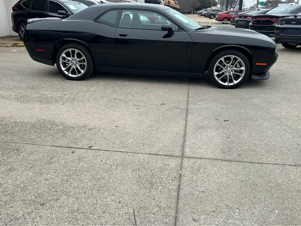 2022 Dodge Challenger 3rd Gen - Image 4 of 12