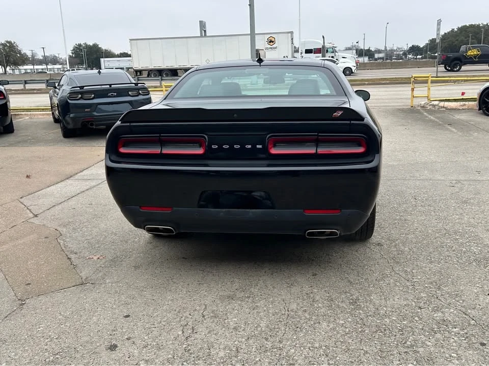 2022 Dodge Challenger 3rd Gen - Image 8 of 12