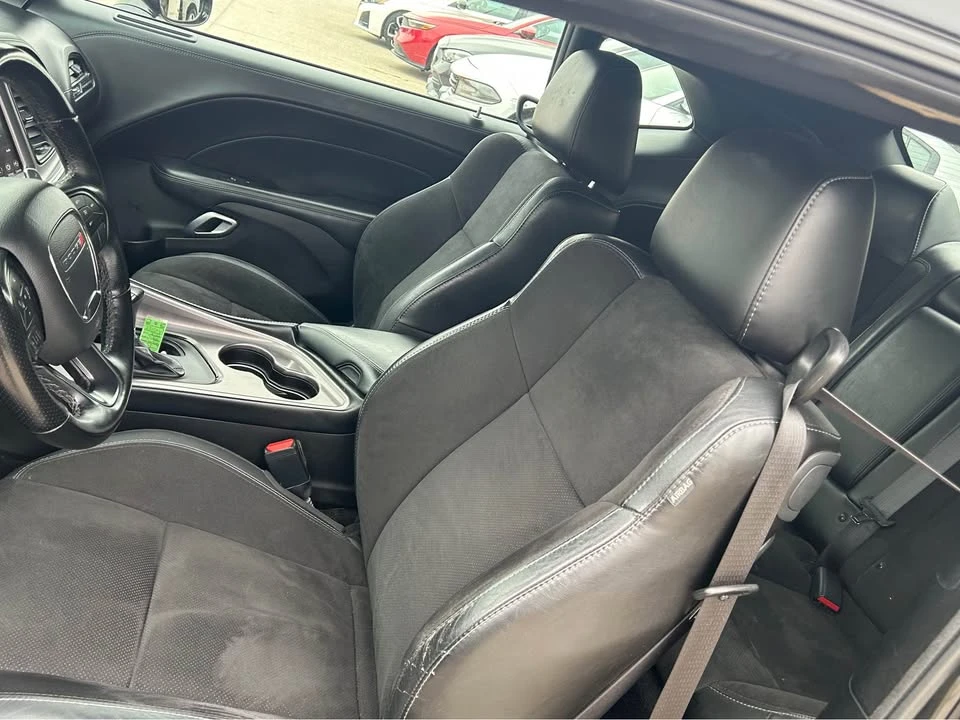 2022 Dodge Challenger 3rd Gen - Image 10 of 12