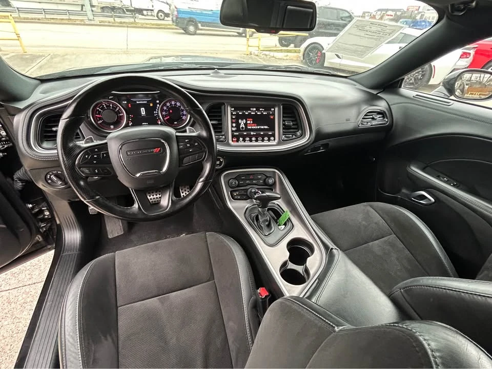2022 Dodge Challenger 3rd Gen - Image 9 of 12