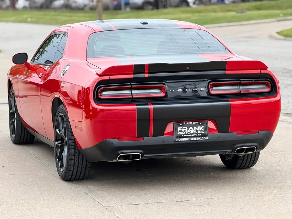 2022 Dodge Challenger 3rd Gen - Image 10 of 20