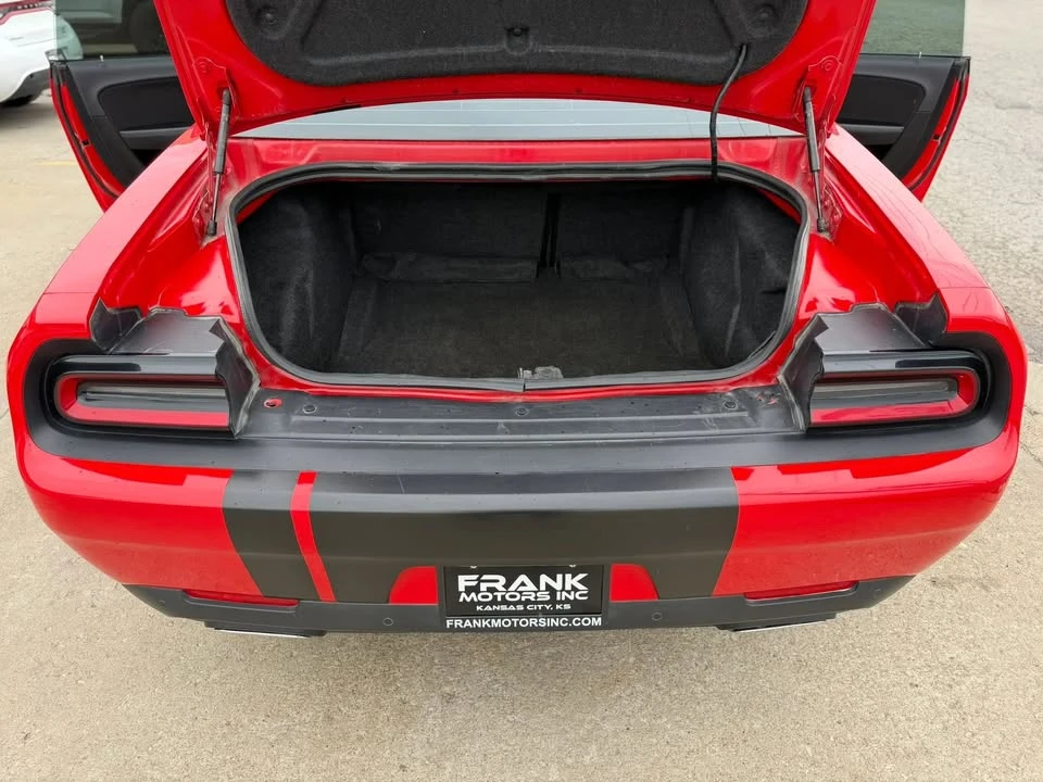 2022 Dodge Challenger 3rd Gen - Image 18 of 20