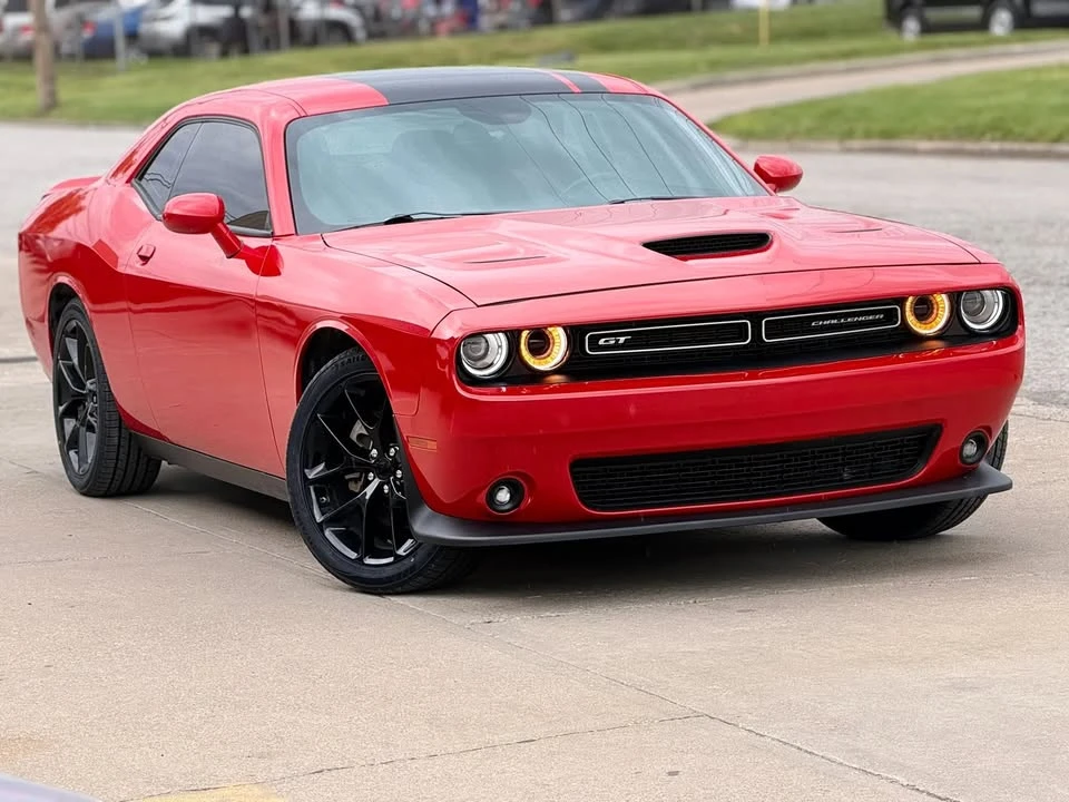 2022 Dodge Challenger 3rd Gen - Image 2 of 20