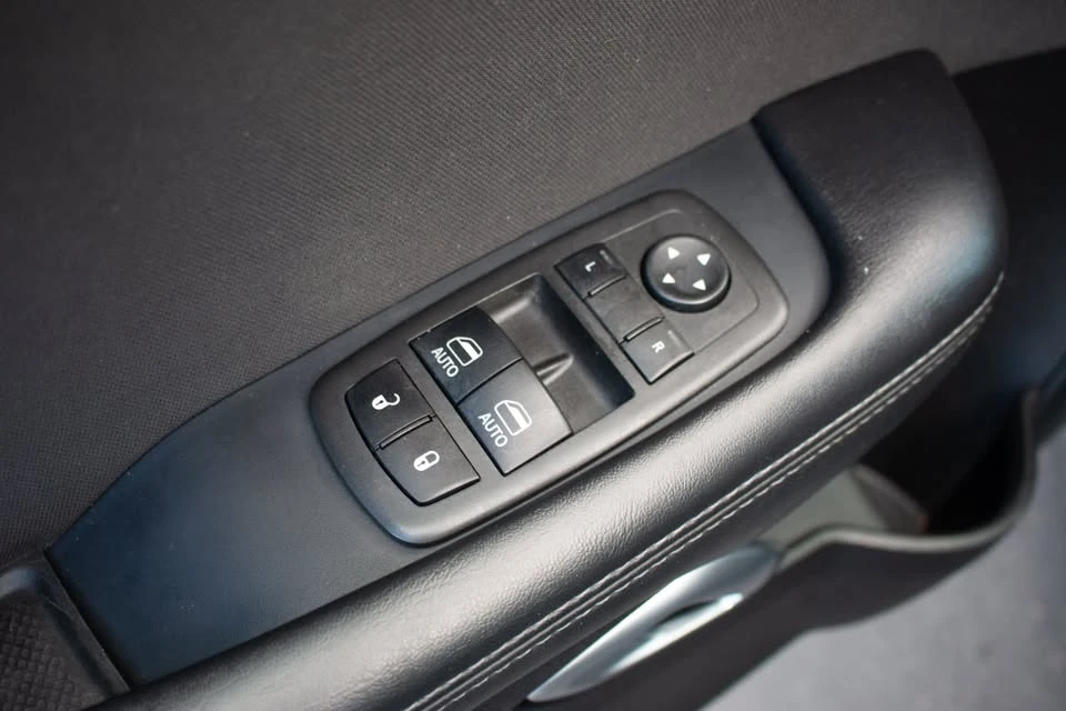 2022 Dodge Challenger 3rd Gen - Image 15 of 20